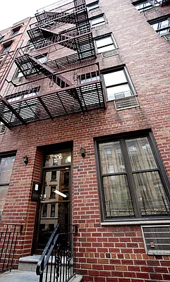 Rented by LC Lemle Real Estate Group | media 5