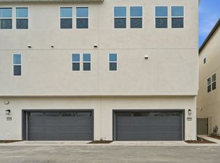 26810 Rugged Ridge Ln, Valencia, CA 91381