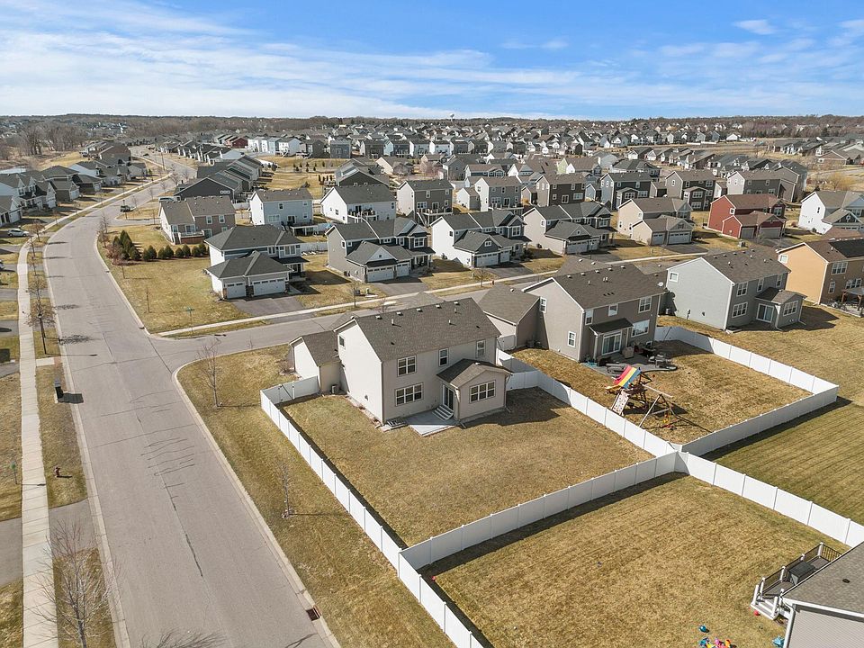 18101 Goldfinch Way, Lakeville, MN 55044 | Zillow