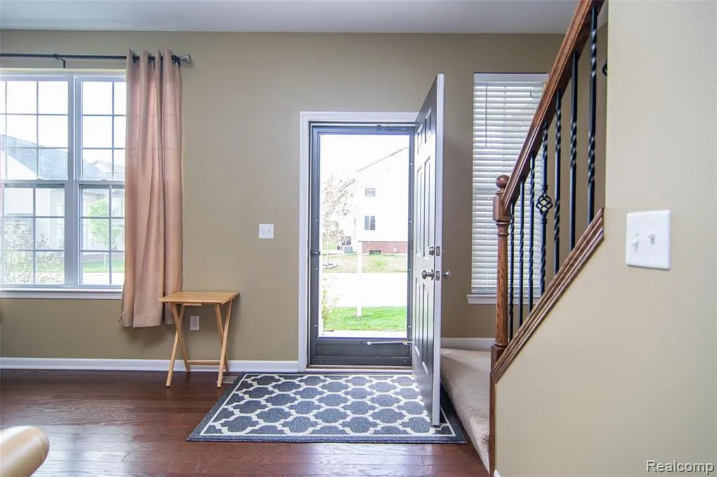 Building Photo - 51171 Brompton