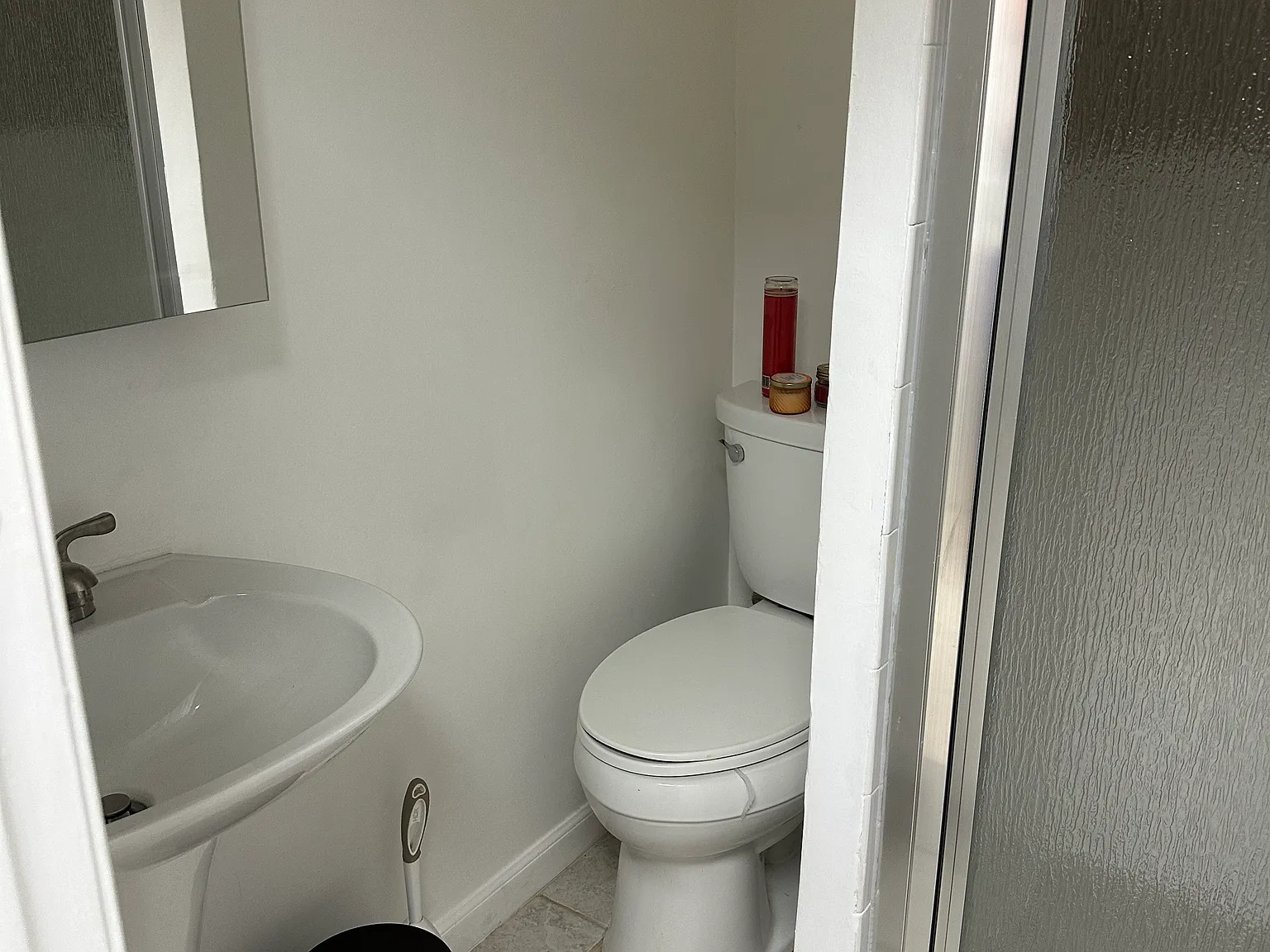 2 bed, 950 sqft, $2,000 — Photo 4