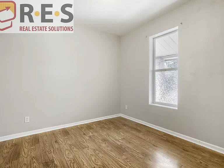 4420 Pennsylvania St — Photo 8