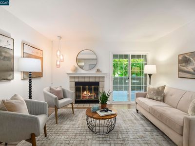 570 Canyon Oaks Dr APT A, Oakland, CA, 94605