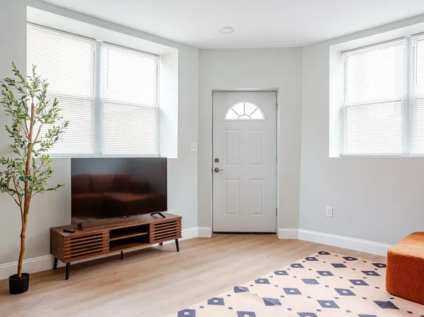 1816 S 9th St, Philadelphia, PA