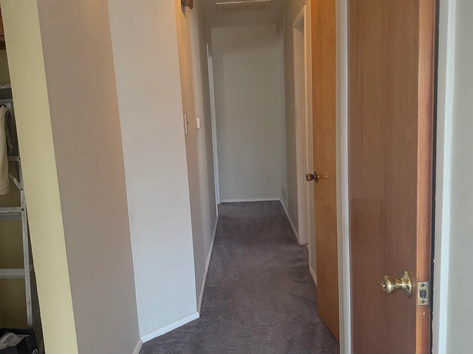 17 Centre Ln — Photo 4