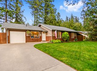 7968 Lynnwood Dr, Ferndale, WA 98248