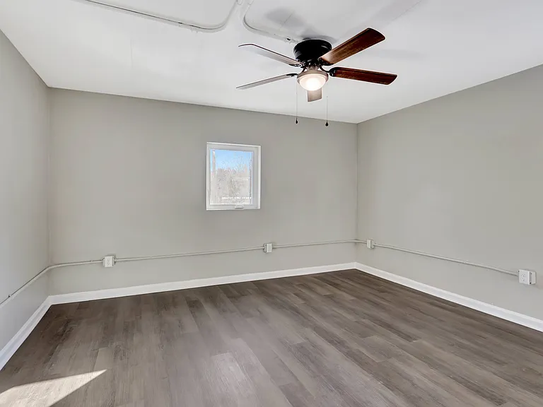 2751 Malvern Ave — Photo 16