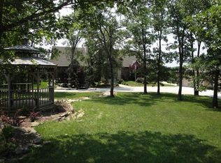 1002 Stewart Dr, Mansfield, MO 65704