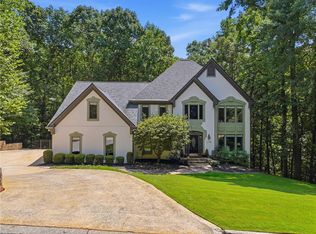 2175 River Cliff Dr, Roswell, GA 30076