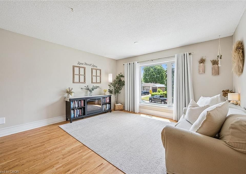 1st image of 24 Byton Ln
