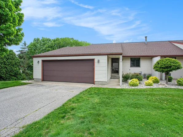 4819 Summergreen Ln, Hudsonville, MI 49426