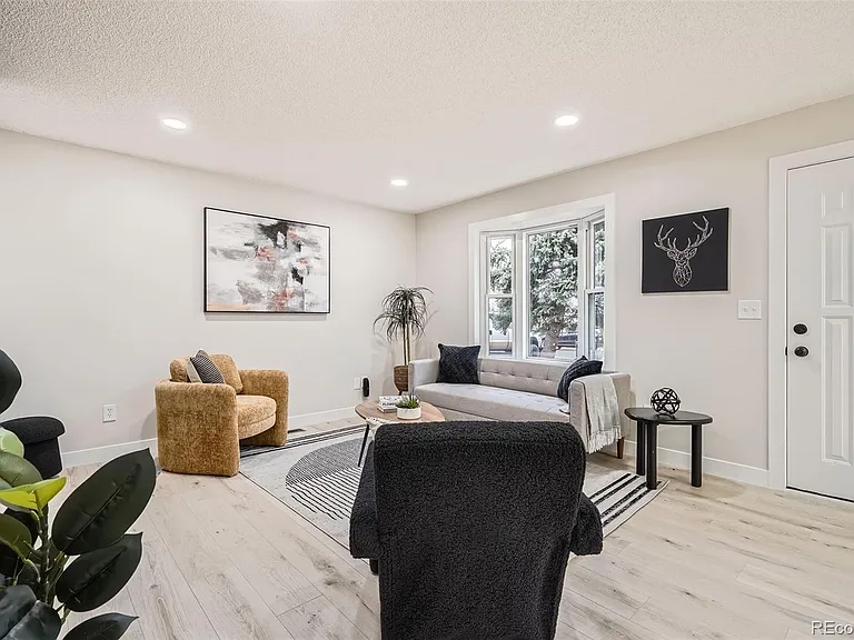 17443 E Temple Dr — Photo 3
