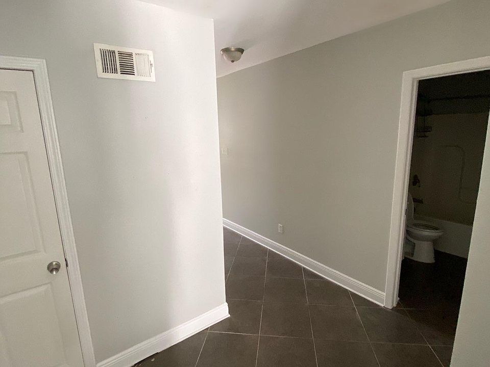 1st image of 1215 Josephine St #12