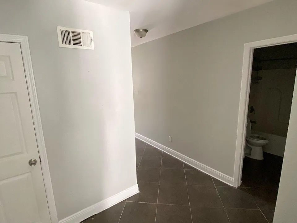 1215 Josephine St #12