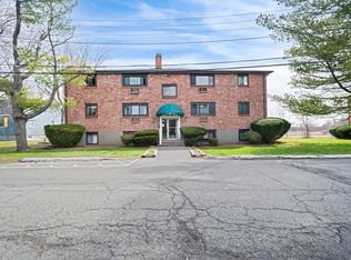 34 Bayview Ter APT 5, Danvers, MA 01923