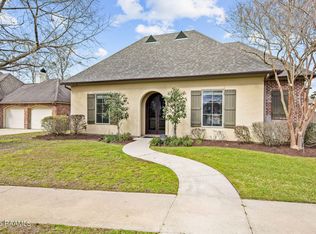 103 Vanburg Pl, Lafayette, LA 70508