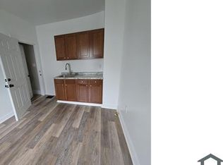 828 E 103rd St #UP, Cleveland, OH 44108