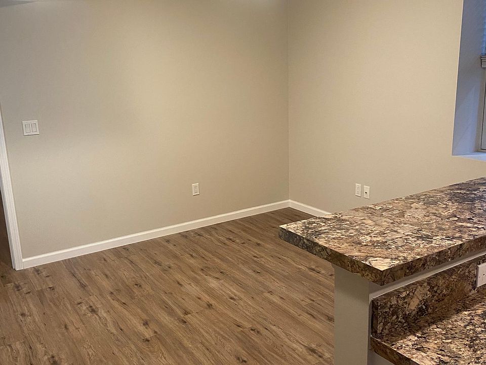 1st image of 94 Chatterton Ave