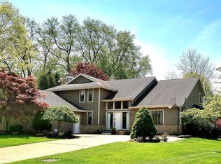 3916 Deerpath Dr, Sandusky, OH