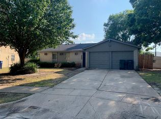 3621 Manchester Dr, Garland, TX 75041