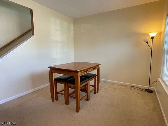 4th image of 166 Northwood Ln