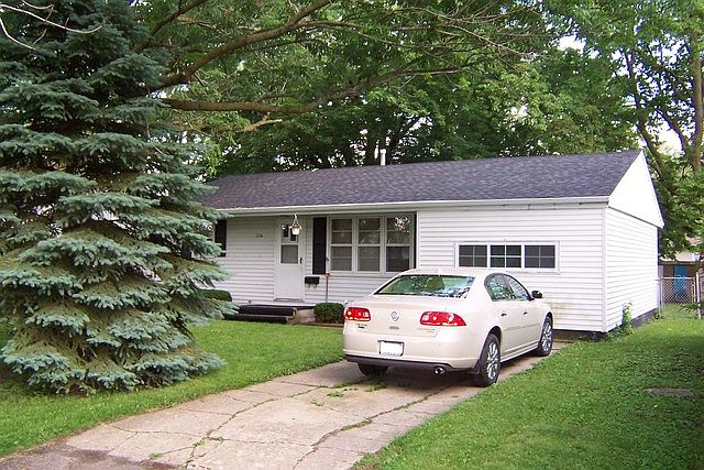 1st image of 1116 Roselawn Dr