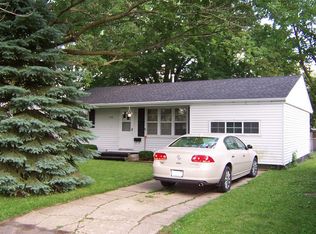 1116 Roselawn Dr, Paxton, IL 60957