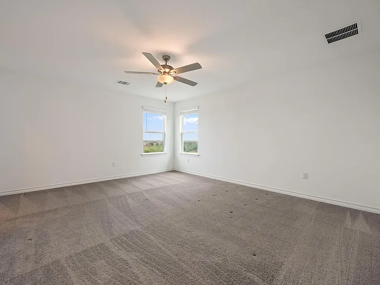 2902 Tavern Dr — Photo 21