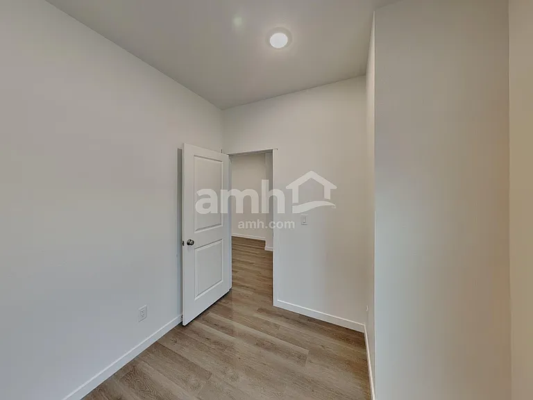 320 N Addison Way — Photo 21