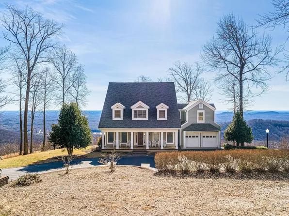 11 By The Wayside Dr, Columbus, NC 28722