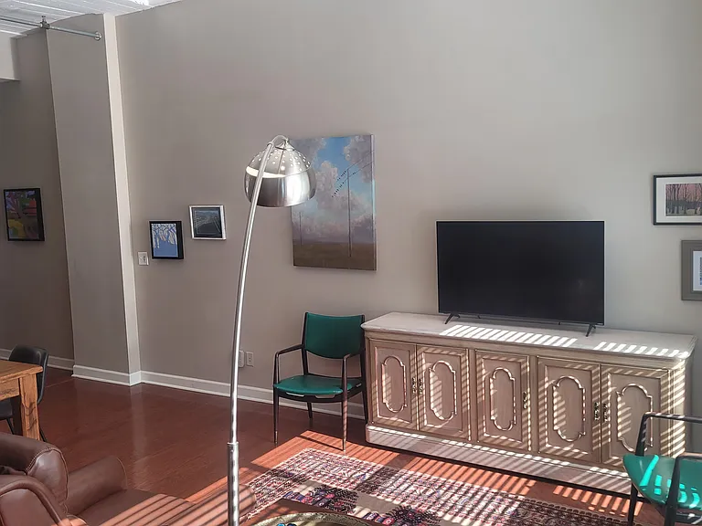 111 E Franklin Ave #109 — Photo 3