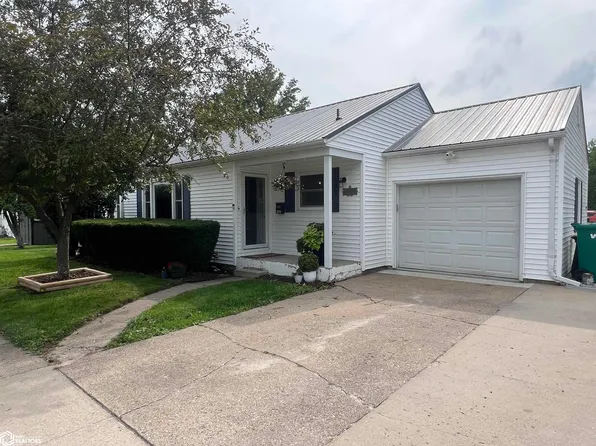 504 S D St, Fairfield, IA 52556