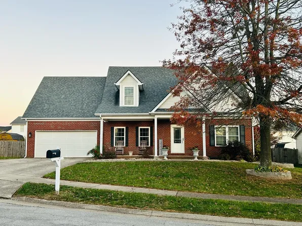 203 Dundee Ct, Versailles, KY 40383