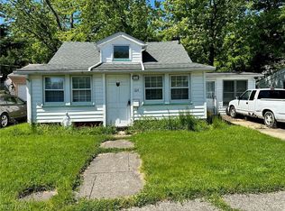 164 E 205th St, Euclid, OH