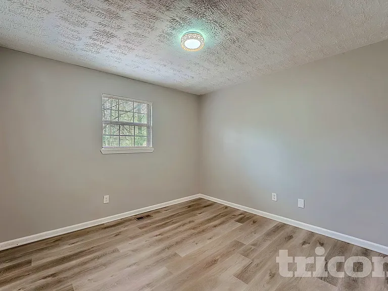 4305 Treeline Way — Photo 7