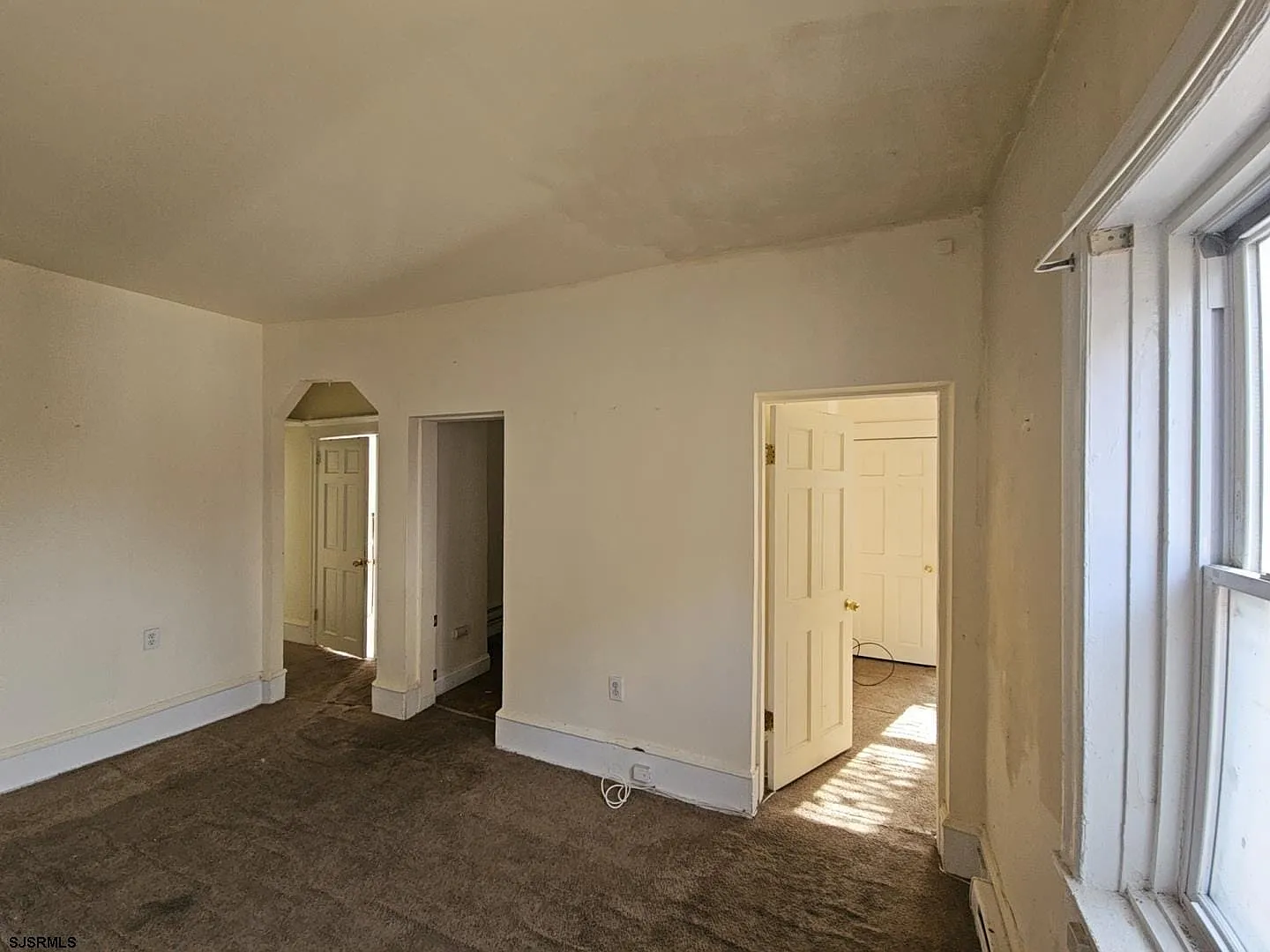 2 bed, 1.0 bath, $1,450 — Photo 3