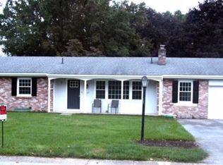 21 Oak Ln, Stevens, PA 17578