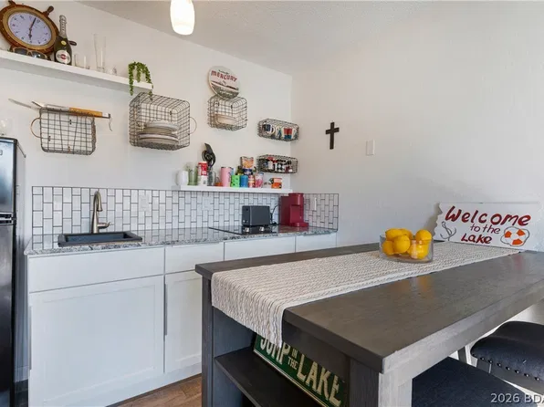 1442 Nichols Rd #D203, Osage Beach, MO 65065