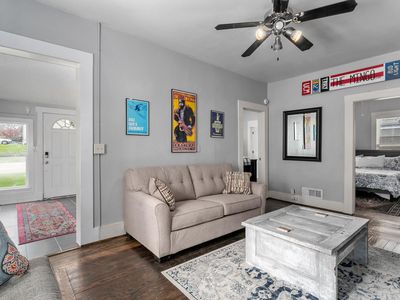 406 SW 3rd St, Lees Summit, MO, 64063
