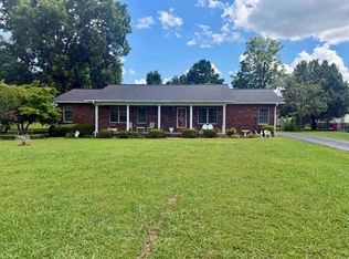 731 E Center St, Cave City, AR 72521