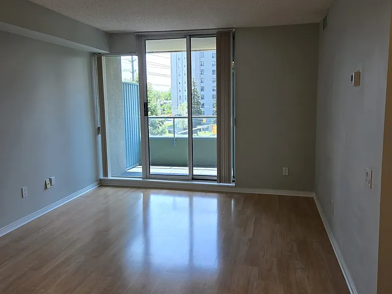 1 Emerald Ln #309 — Photo 3