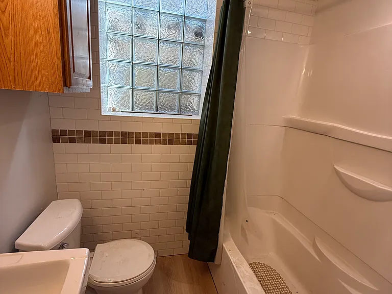 131 8th Ave N #3 — Photo 8