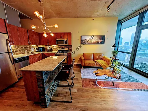 235 W Van Buren St #2907 Photo 1