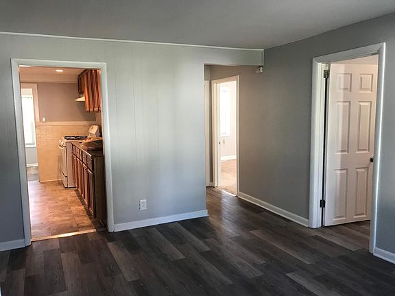 4th image of 111 W Madge Ave