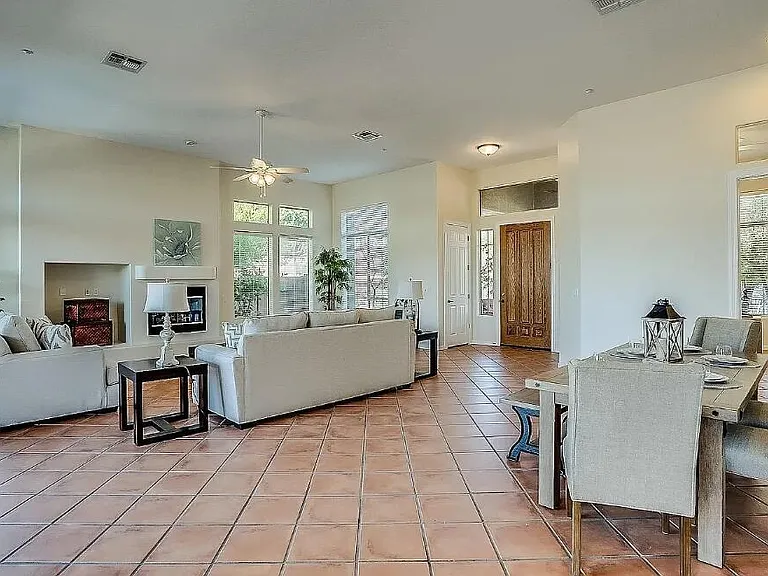 42020 N Moss Springs Rd — Photo 3