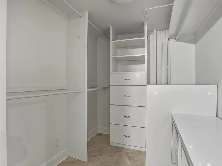 1601 Ocean Dr #309 — Photo 11