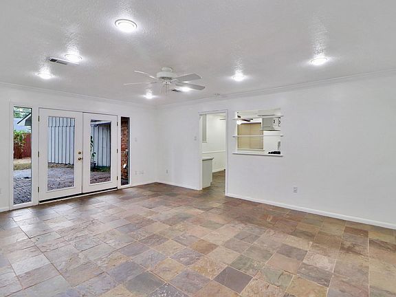 3rd image of 5735 Wigton Dr