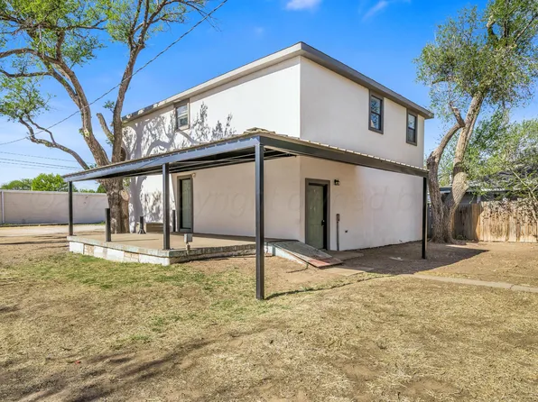 910 8th Ave, Canyon, TX 79015