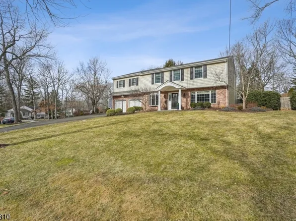 14 Billingsley Dr, Livingston Twp., NJ 07039