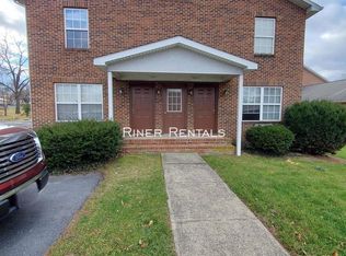 135 Lewis St #C, Harrisonburg, VA 22801